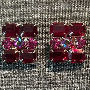 EARRINGS Elegant Red and Pink Gemstone Earrings Vintage CLIP ON
